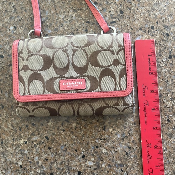 Coach Avery Signature Mini Crossbody - Picture 5 of 6